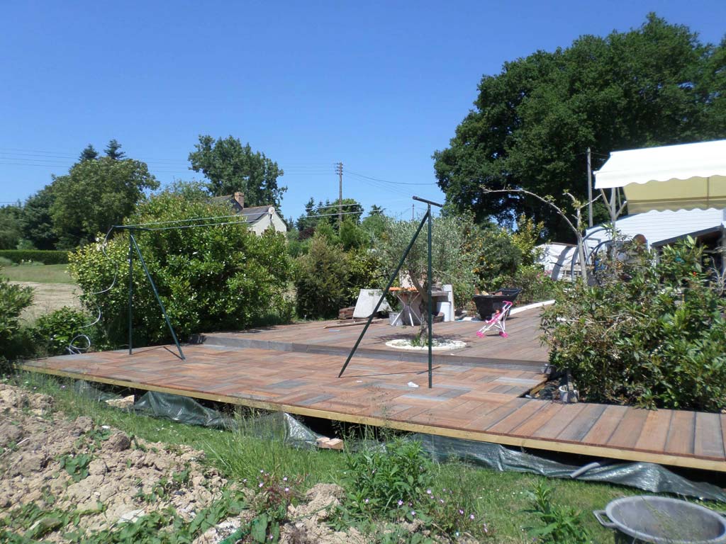 réalisation d'une terrasse en bois exterieure par bg menuiserie